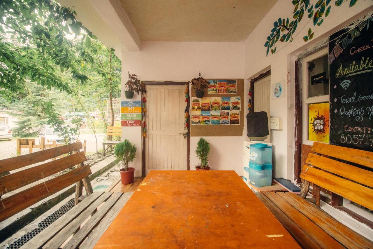 Hostel Moustache Manali Exterior foto